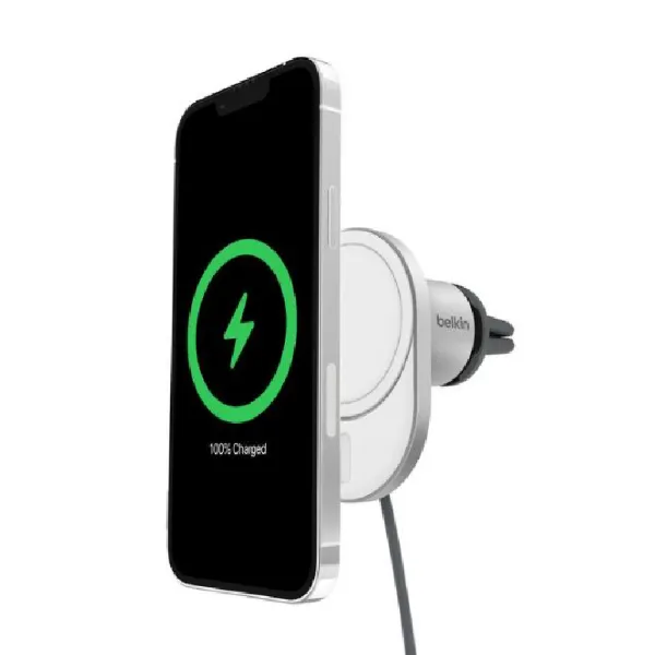 صورة حامل شحن لاسلكي مغناطيسي للسيارة بتقنية Qi2 وبقوة 15 واط مع شاحن سيارة USB-C PD 3.0 بقوة 20 واط وكابل USB-C بطول 1.2 متر من بيلكن